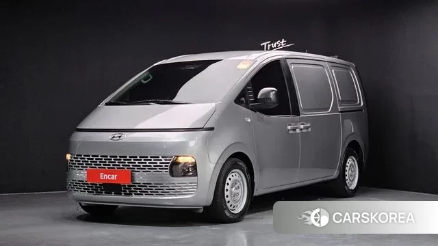 Hyundai Staria 2021 Серебряный из Кореи