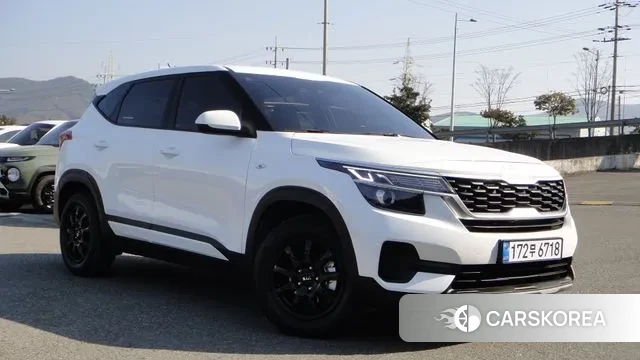 Kia Seltos 2021 Белый из Кореи