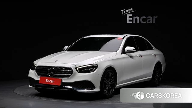 Mercedes-Benz E-Class W213 2020 Белый из Кореи