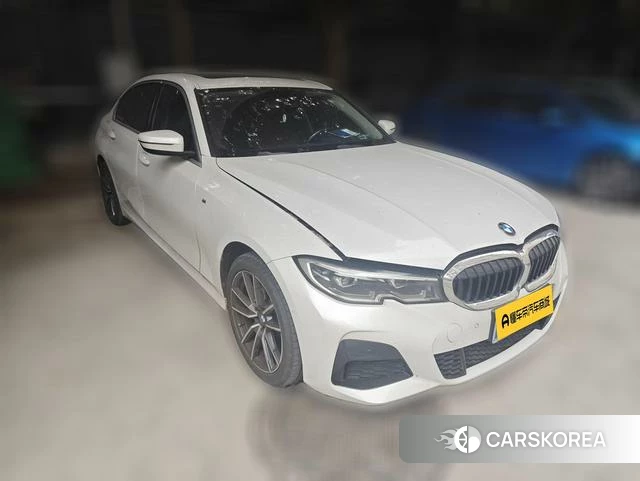 BMW 3 series 2022 Белый из Китая