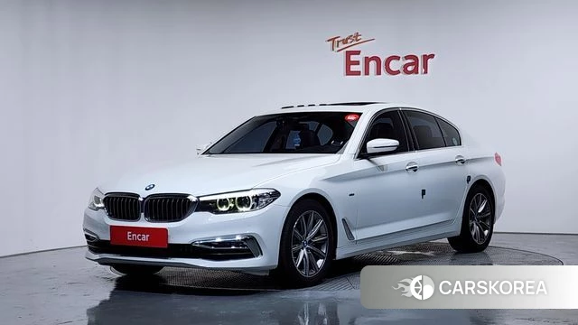 BMW 5 Series (G30) 2018 Белый из Кореи