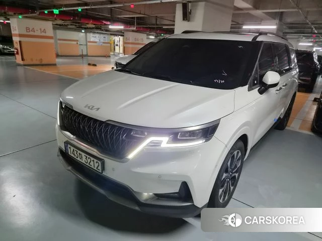 Kia Carnival 4th generation 2022 Белый из Кореи