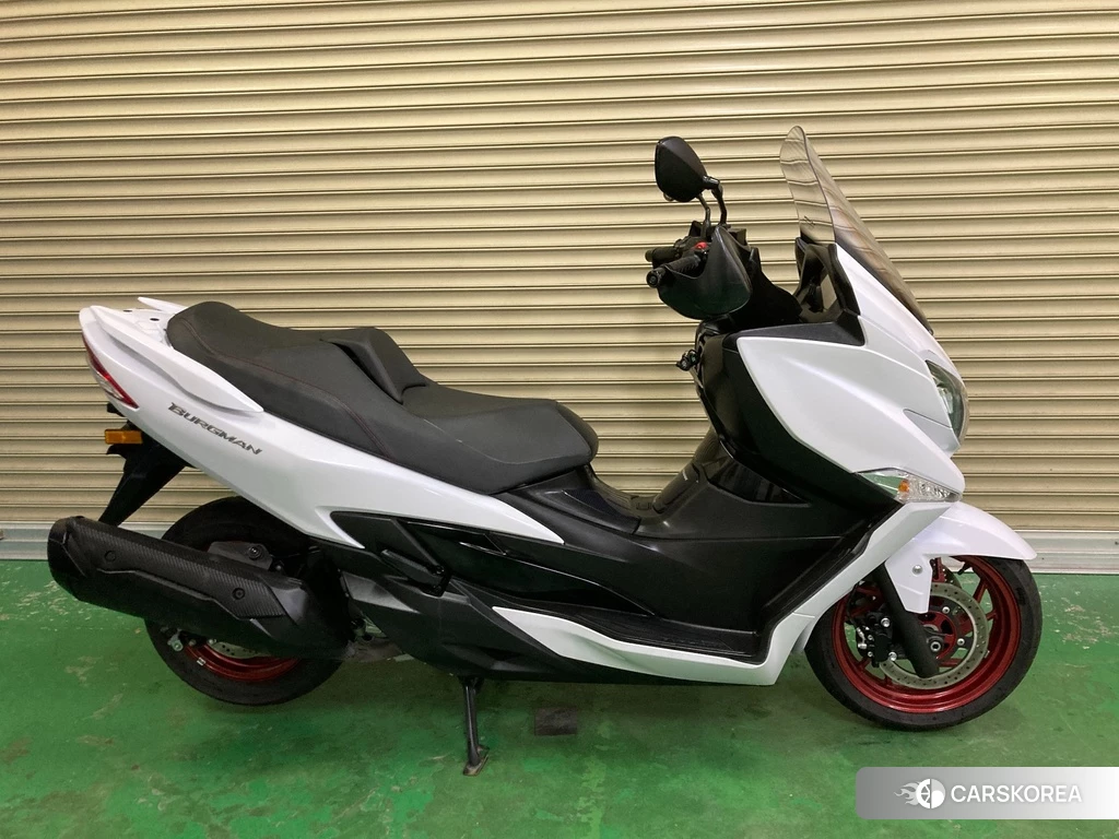 Проданный Suzuki BURGMAN 400 2019 из Японии