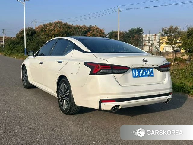 Nissan Teana 2023 Белый из Китая
