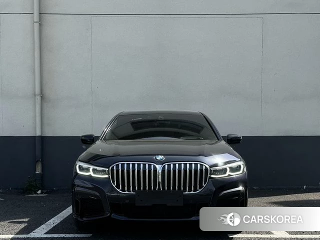 BMW 7 series 2022 Черный из Китая