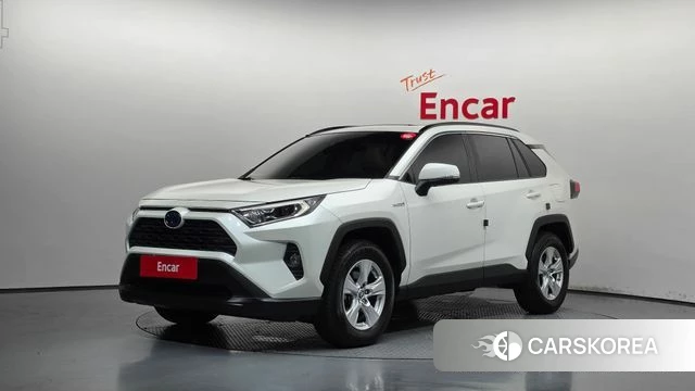 Toyota RAV4 5th Generation 2020 Белый из Кореи