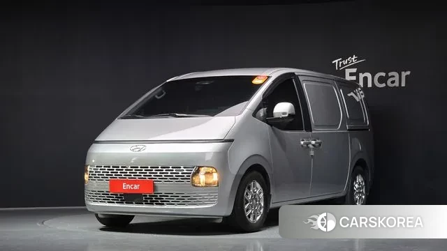 Hyundai Staria 2021 Серебряный из Кореи