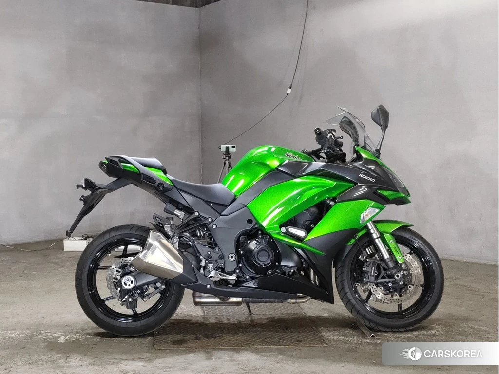Проданный Kawasaki NINJA 1000 2017 из Японии