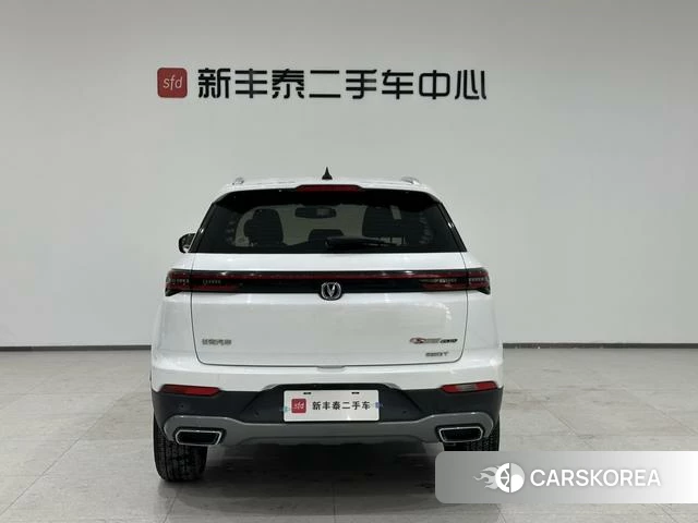 Chang'an CS55 PLUS 2020 Белый из Китая