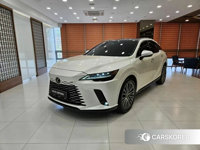 Lexus RX350h 5th generation 2024 Жемчужный цвет из Кореи