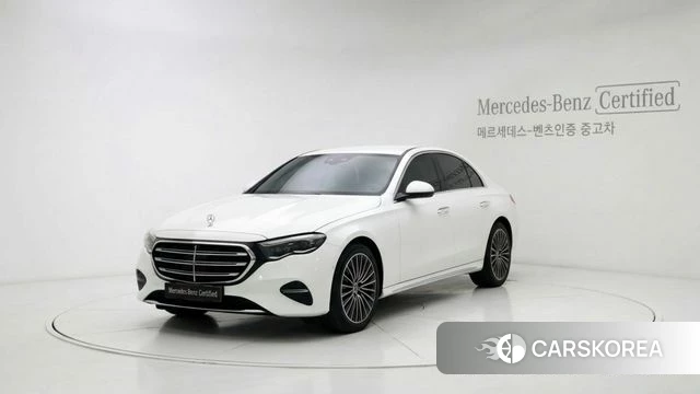 Mercedes-Benz E-Class W214 2025 Белый из Кореи