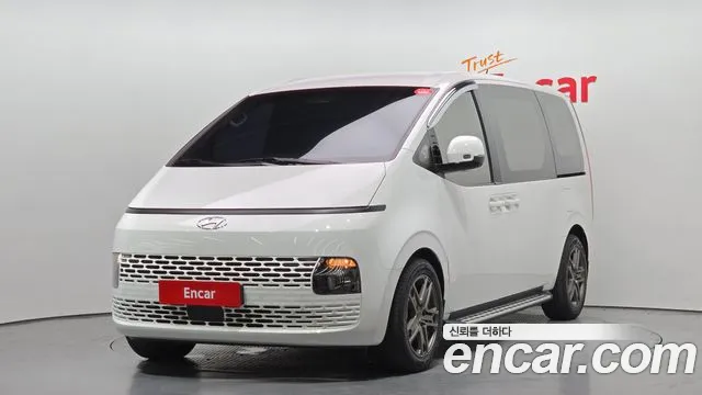 Hyundai Staria 2022 Белый из Кореи