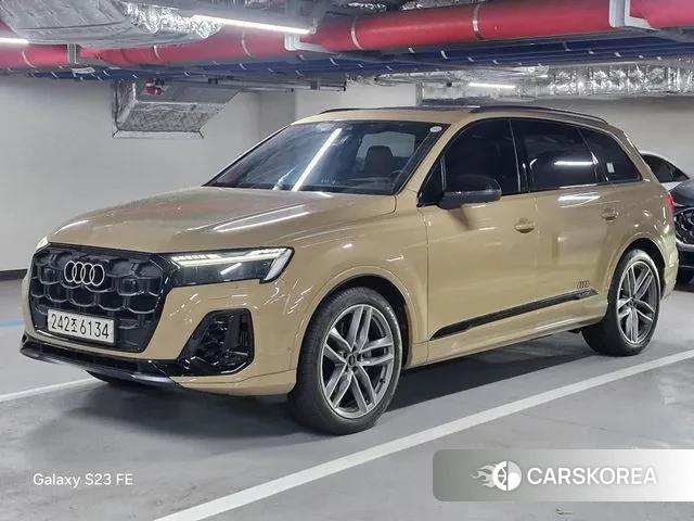 Audi Q7 (4M) 2024 Золотой из Кореи