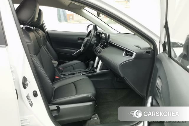 Toyota Corolla Sharp amplifier 2024 Белый из Китая
