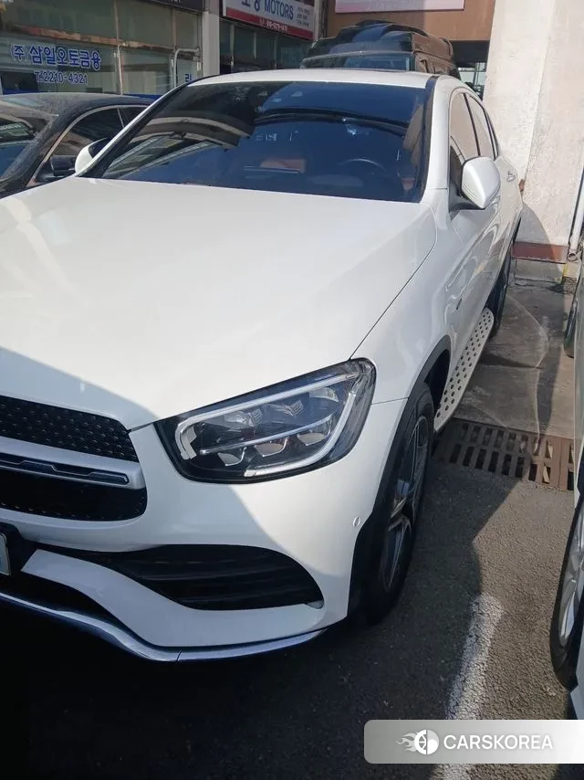 Mercedes-Benz GLC-Class X253 2021 Белый из Кореи