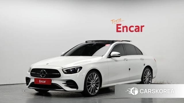 Mercedes-Benz E-Class W213 2021 Белый из Кореи