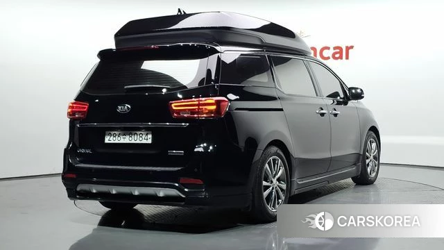 Kia The New Carnival 2018 Черный из Кореи