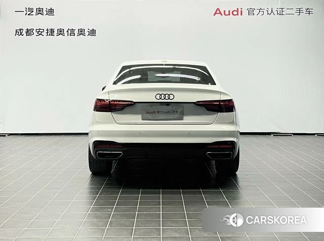 Audi A4L 2023 Белый из Китая