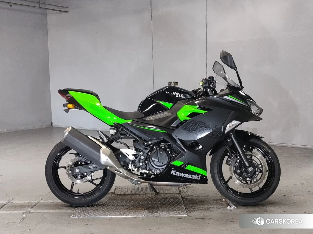 Проданный Kawasaki NINJA 400 id 4125021 из Японии, фото 2