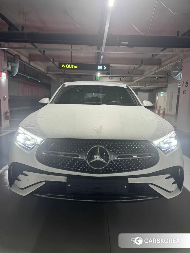 Mercedes-Benz GLC-Class X254 2026 Белый из Кореи