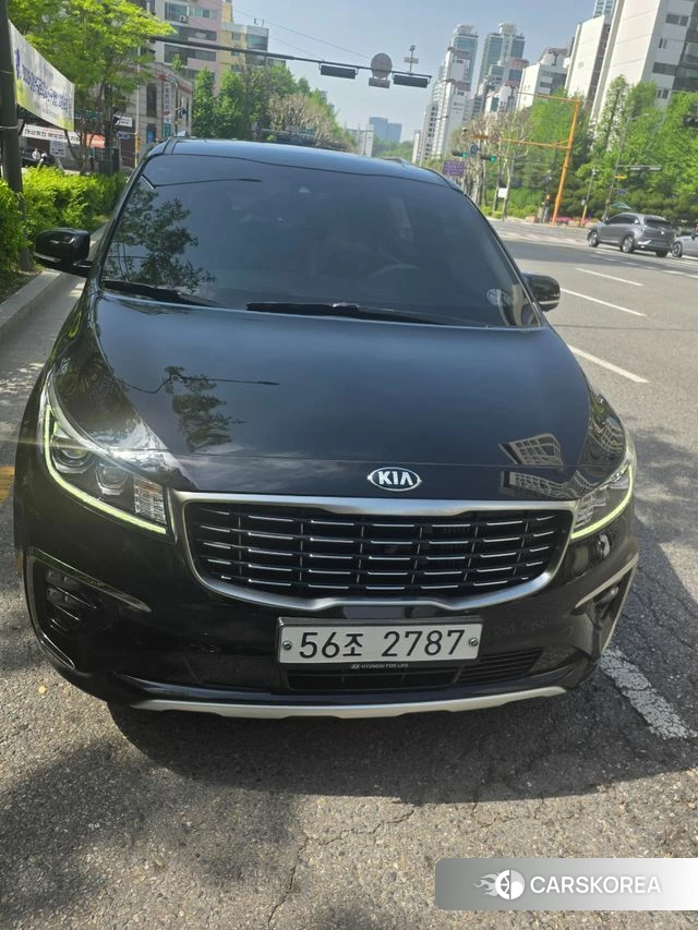 Kia The New Carnival 2018 Черный из Кореи