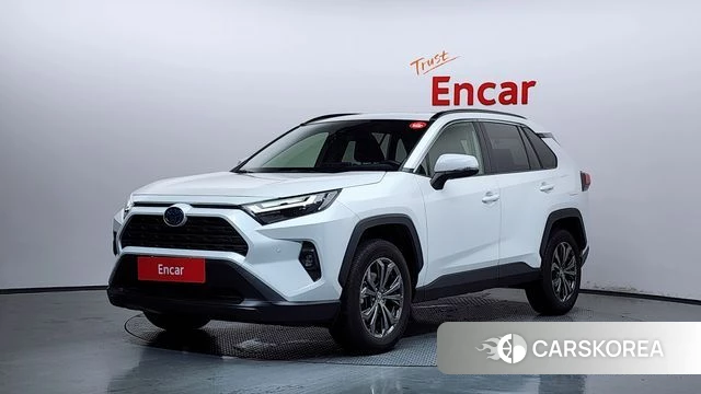 Toyota RAV4 5th Generation 2024 Белый из Кореи