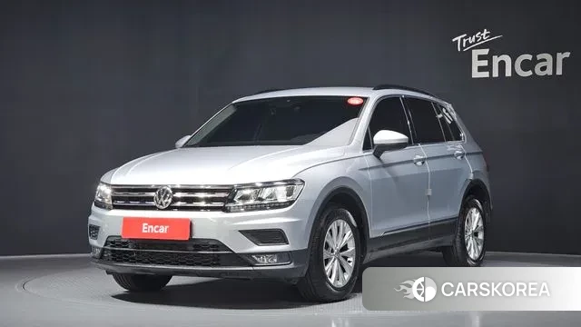 Volkswagen Tiguan second Generation 2018 Серебряный из Кореи