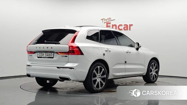 Volvo XC60 second Generation 2018 Белый из Кореи