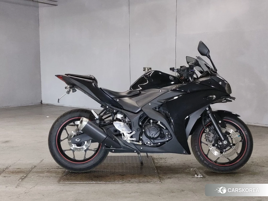 Проданный Yamaha YZF-R3 2019 из Японии