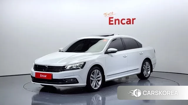 Volkswagen The New Passat 2018 Белый из Кореи