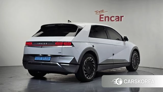 Hyundai Ionic 5 2022 Белый из Кореи