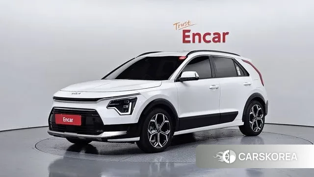 Kia Di Ol Nu Niro 2022 Белый из Кореи