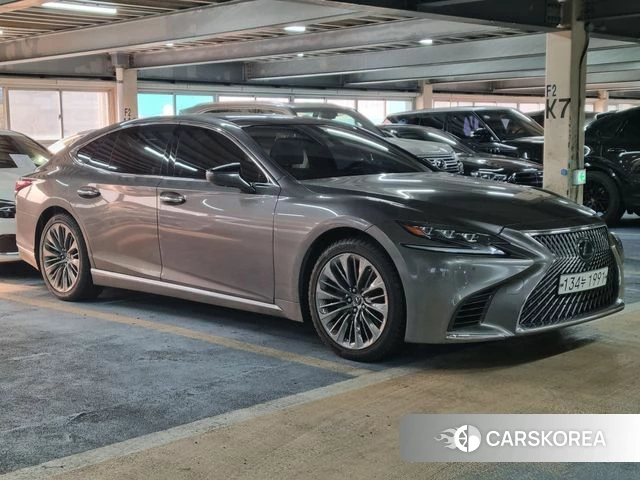 Lexus LS500 5th generation 2020 Серый из Кореи