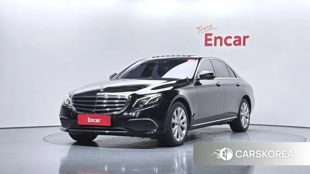 Mercedes-Benz E-Class W213 2018 Черный из Кореи