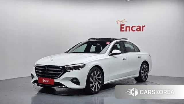 Mercedes-Benz E-Class W214 2025 Белый из Кореи