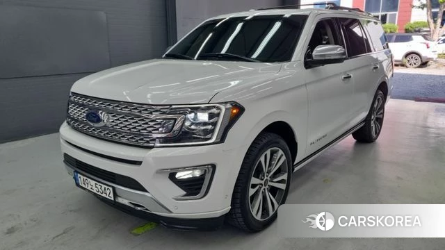 Ford Expeditation 2021 Белый из Кореи