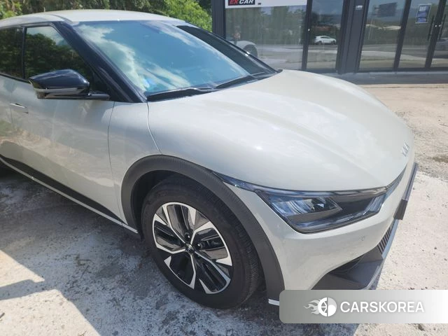 Kia EV6 2023 Жемчужный цвет из Кореи