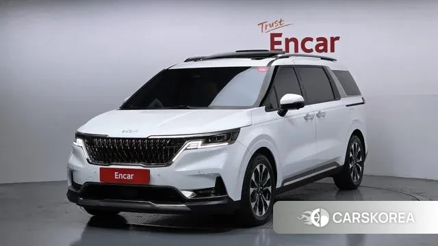 Kia Carnival 4th generation 2023 Белый из Кореи