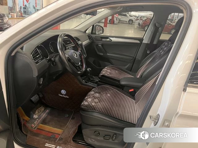 Volkswagen Tiguan L 2021 Белый из Китая