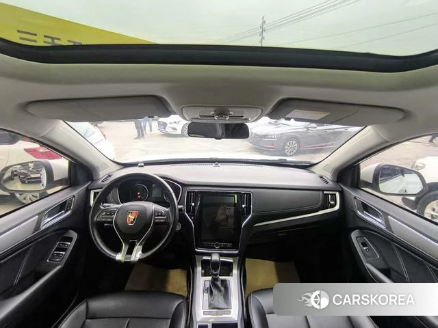 Roewe RX5 2019 Белый из Китая