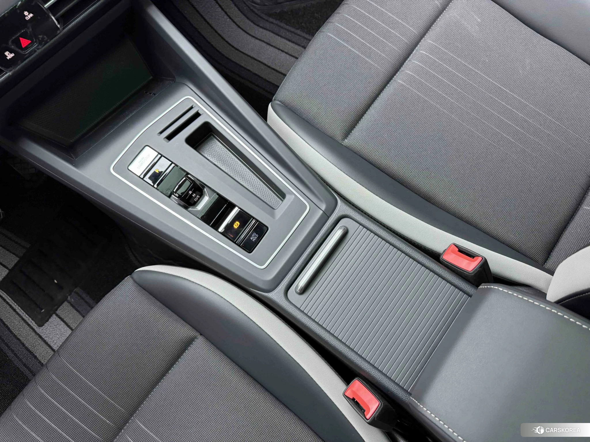 Volkswagen Golf 2024 Белый из Китая