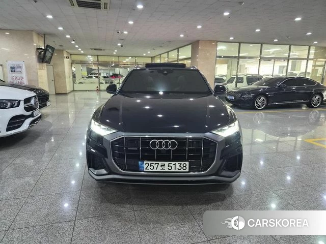 Audi Q8 (4M) 2021 Черный из Кореи
