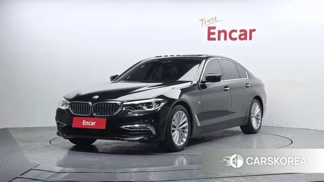 BMW 5 Series (G30) 2018 Черный из Кореи