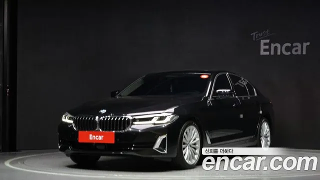 BMW 5 Series (G30) 2023 Черный из Кореи