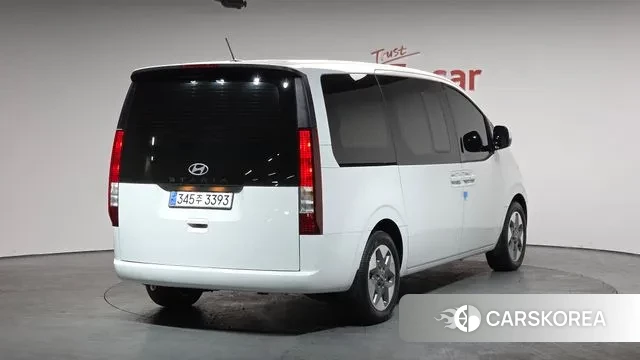 Hyundai Staria 2024 Белый из Кореи