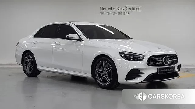 Mercedes-Benz E-Class W213 2023 Белый из Кореи