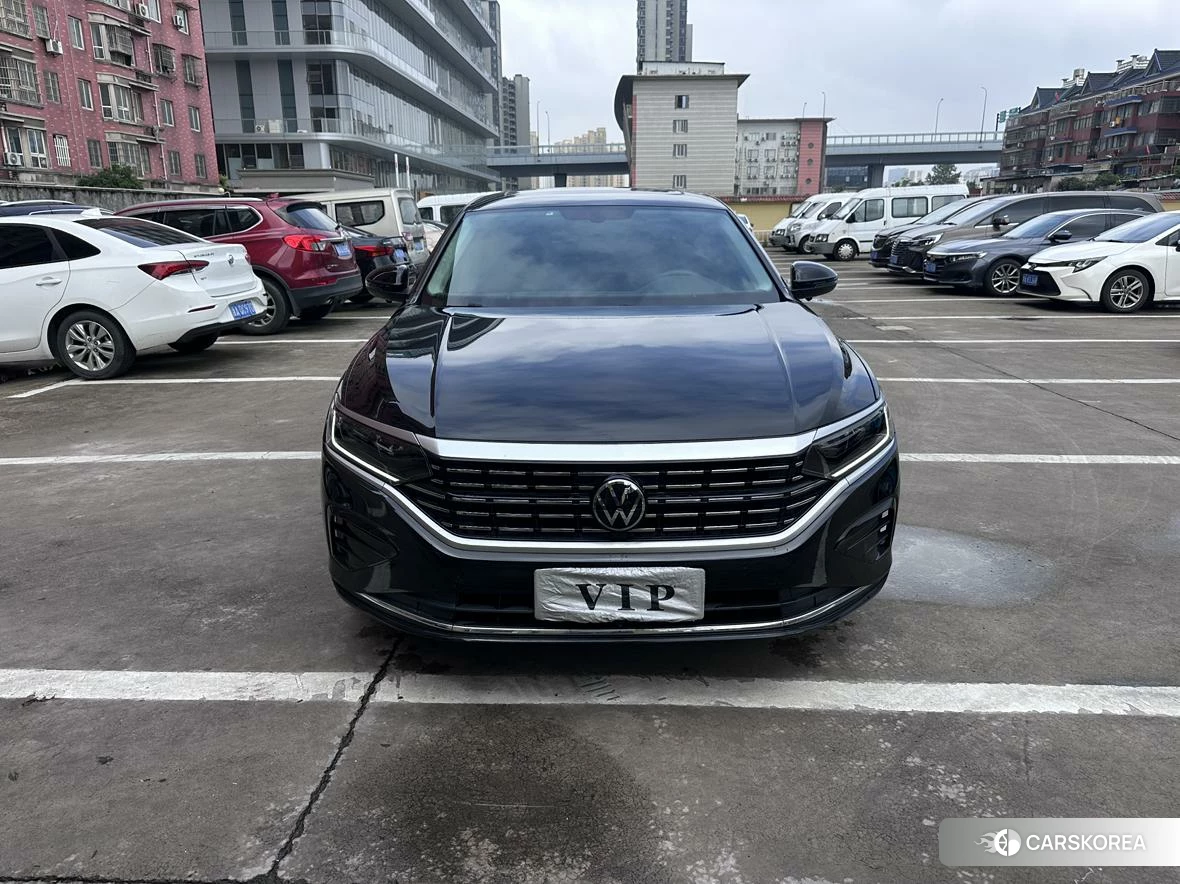 Volkswagen Passat 2022 Черный из Китая