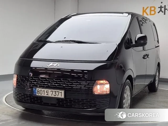 Hyundai Staria 2022 Черный из Кореи