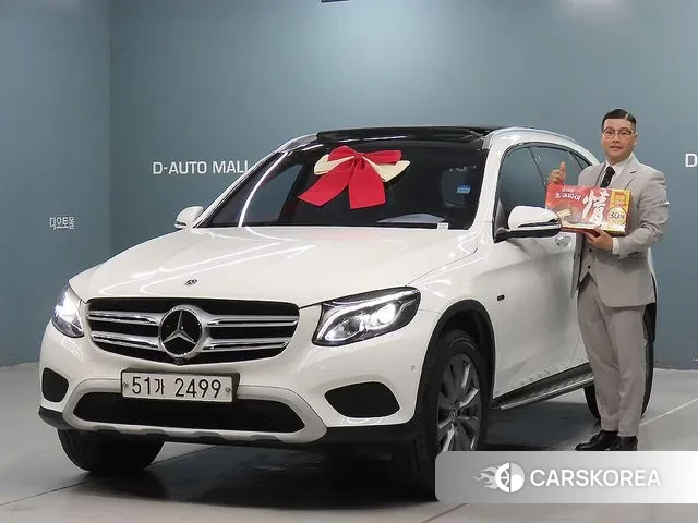 Mercedes-Benz GLC-Class X253 2019 Белый из Кореи