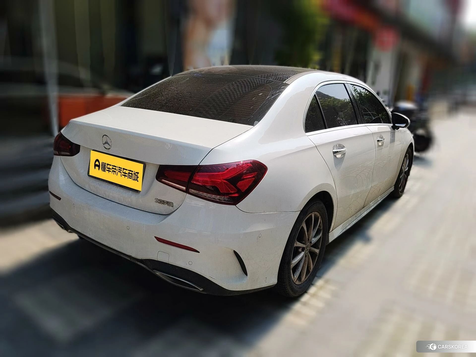Mercedes-Benz A-Class 2021 Белый из Китая